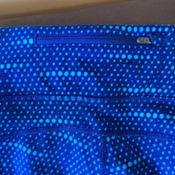 NIKE DRY-FIT Blue & Teal 3/4 length Running Pants - Picture 6 of 10